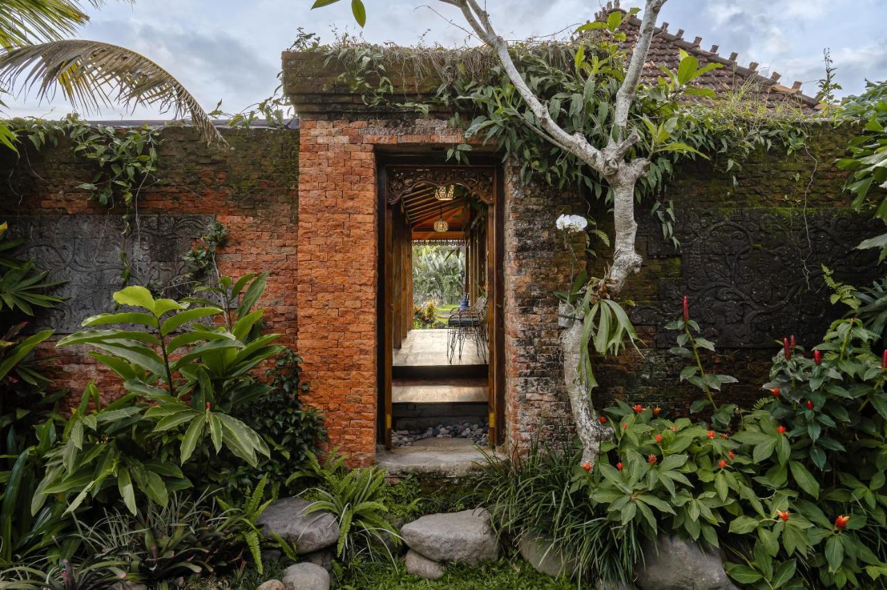 Airsania Ubud Antique Villas מראה חיצוני תמונה